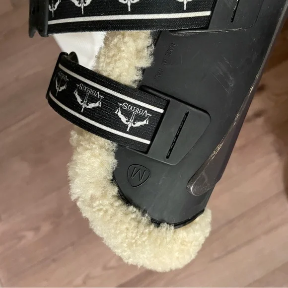 Veredus Grand Prix sheepskin Black front and hind boots set - Picture 5 of 11